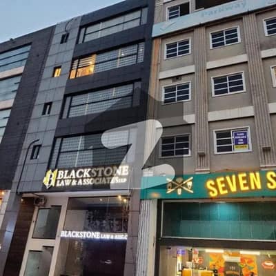 ڈی ایچ اے فیز 8 - کمرشل براڈوے ڈی ایچ اے فیز 8,ڈیفنس (ڈی ایچ اے),لاہور میں 8 مرلہ دفتر 80.0 ہزار میں کرایہ پر دستیاب ہے۔