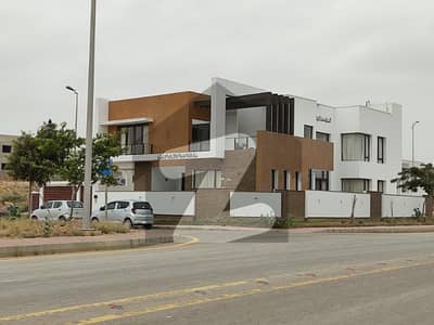 بحریہ ٹاؤن - پریسنٹ 4 بحریہ ٹاؤن کراچی,کراچی میں 5 کمروں کا 1 کنال مکان 1.5 لاکھ میں کرایہ پر دستیاب ہے۔