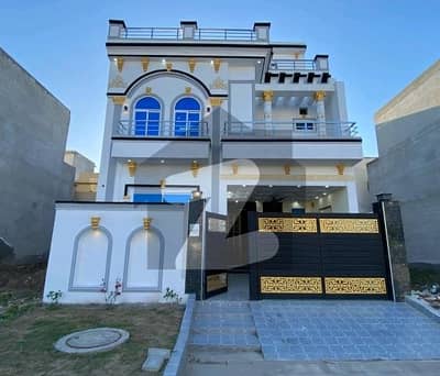 سٹی ہاؤسنگ سوسائٹی گوجرانوالہ میں 4 کمروں کا 5 مرلہ مکان 2.2 کروڑ میں برائے فروخت۔