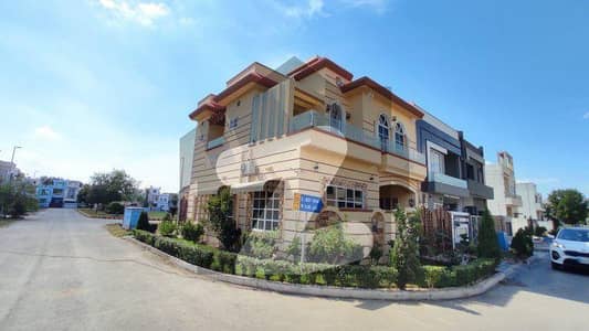 Get An Attractive Corner House In Citi Housing Society Under Rs. 24000000 Get An Attractive Corner House In Citi Housing Society Under Rs. 24000000