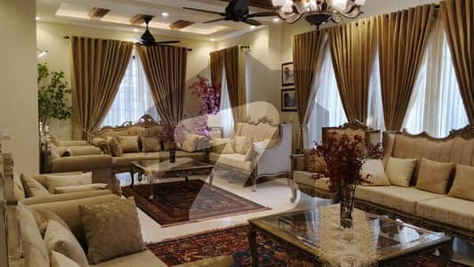 ایف ۔ 7 اسلام آباد میں 3 کمروں کا 2 کنال بالائی پورشن 9.5 لاکھ میں کرایہ پر دستیاب ہے۔