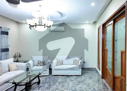 01 Kanal Full House For Rent DHA Phase 5