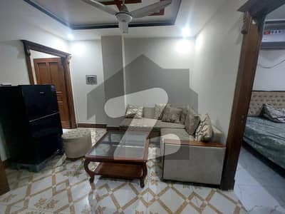 ٹاپ سٹی 1 - بلاک بی ٹاپ سٹی 1,اسلام آباد میں 2 کمروں کا 3 مرلہ فلیٹ 50.0 ہزار میں کرایہ پر دستیاب ہے۔