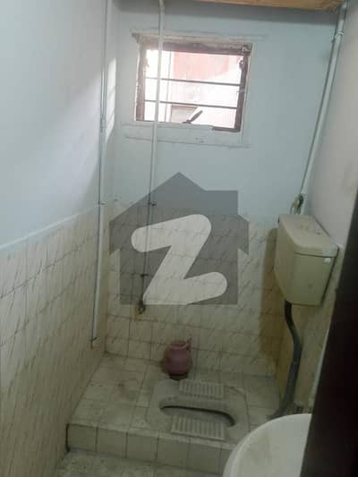 گلستانِِ جوہر ۔ بلاک 18 گلستانِ جوہر,کراچی میں 2 کمروں کا 3 مرلہ فلیٹ 23.0 ہزار میں کرایہ پر دستیاب ہے۔ گلستانِِ جوہر ۔ بلاک 18 گلستانِ جوہر,کراچی میں 2 کمروں کا 3 مرلہ فلیٹ 23.0 ہزار میں کرایہ پر دستیاب ہے۔