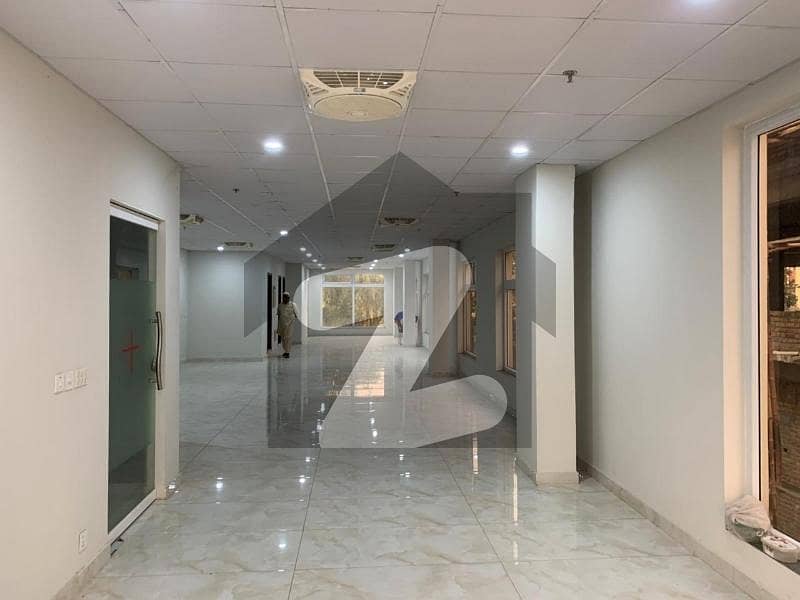 جی ۔ 8 اسلام آباد میں 8 مرلہ دفتر 4.5 لاکھ میں کرایہ پر دستیاب ہے۔ جی ۔ 8 اسلام آباد میں 8 مرلہ دفتر 4.5 لاکھ میں کرایہ پر دستیاب ہے۔