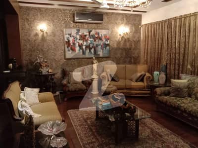 1 Kanal Most Beautiful Out House For Sale DHA Phase 3