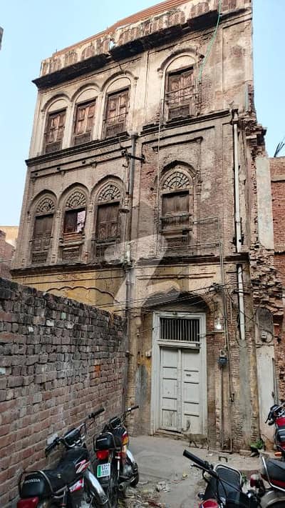 Prime 3.5 Marla House for sale Sheranwala Gate, Azam Cloth Market