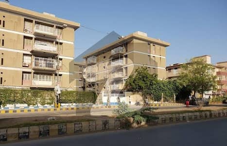 Fully Maintained 3 Bed DD Apartment (1531 Sq Ft) for Sale Maymar Arcade | 2nd Floor
