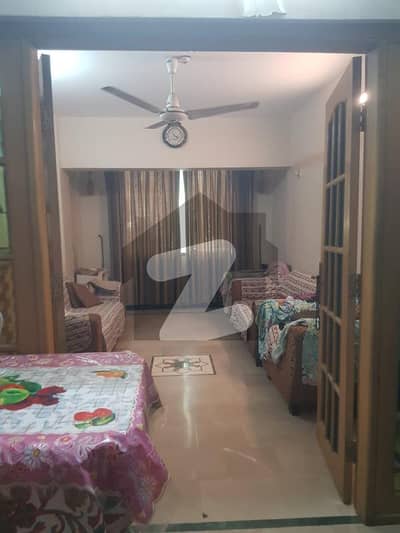 گلشنِ اقبال - بلاک 6 گلشنِ اقبال,گلشنِ اقبال ٹاؤن,کراچی میں 2 کمروں کا 5 مرلہ فلیٹ 1.3 کروڑ میں برائے فروخت۔