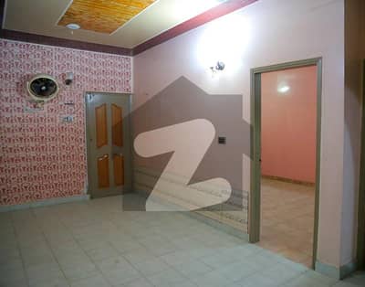 گلشنِ اقبال - بلاک 13 ڈی - 1 گلشنِ اقبال,گلشنِ اقبال ٹاؤن,کراچی میں 3 کمروں کا 7 مرلہ فلیٹ 1.4 کروڑ میں برائے فروخت۔