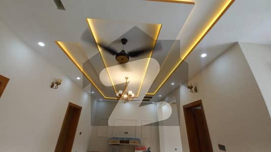 بی ۔ 17 اسلام آباد میں 4 کمروں کا 8 مرلہ مکان 1.1 لاکھ میں کرایہ پر دستیاب ہے۔