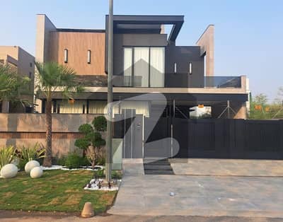 ڈی ایچ اے فیز 5 ڈیفنس (ڈی ایچ اے),لاہور میں 6 کمروں کا 1 کنال مکان 3.5 لاکھ میں کرایہ پر دستیاب ہے۔