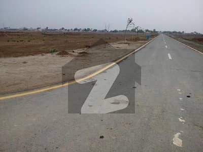 Low Budget Good Investment At Beautiful Location 1 Kanal Plot For Sale