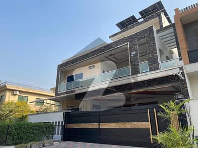 Size 40x80 Brand New House For Sale In G-13