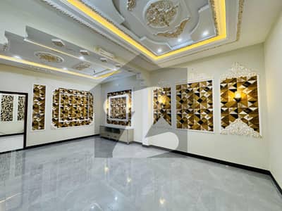 بہادر پور ملتان میں 4 کمروں کا 5 مرلہ مکان 65.0 ہزار میں کرایہ پر دستیاب ہے۔