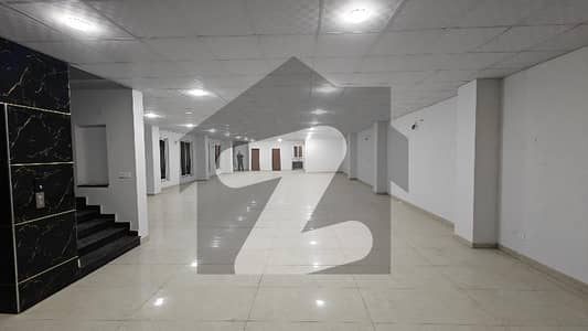 BRAND NEW FOUR STOREY BUILDING FOR RENT