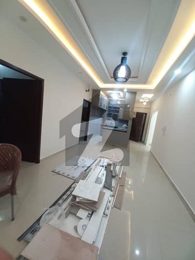 دانیال ریزیڈنسی سکیم 33,کراچی میں 3 کمروں کا 8 مرلہ فلیٹ 52.0 ہزار میں کرایہ پر دستیاب ہے۔ دانیال ریزیڈنسی سکیم 33,کراچی میں 3 کمروں کا 8 مرلہ فلیٹ 52.0 ہزار میں کرایہ پر دستیاب ہے۔