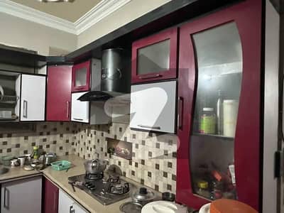 گلشنِ کنیز فاطمہ سکیم 33,کراچی میں 3 کمروں کا 8 مرلہ فلیٹ 68.0 ہزار میں کرایہ پر دستیاب ہے۔