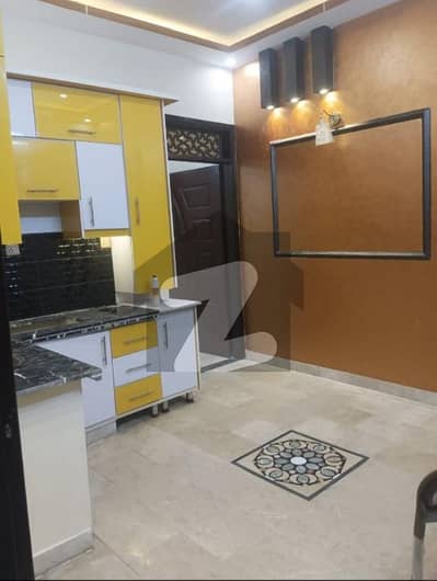 زینت آباد سکیم 33,کراچی میں 2 کمروں کا 2 مرلہ فلیٹ 64.0 لاکھ میں برائے فروخت۔