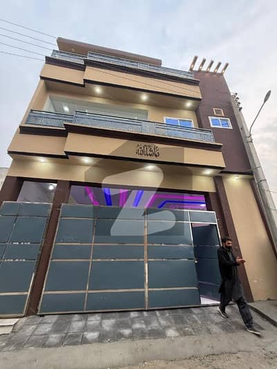 ورسک روڈ پشاور میں 7 کمروں کا 5 مرلہ مکان 2.5 کروڑ میں برائے فروخت۔