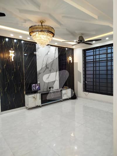 5 Marla Lower Portion Available For Rent In Park View City