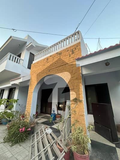 کلفٹن ۔ بلاک 8 کلفٹن,کراچی میں 5 کمروں کا 1 کنال مکان 2.9 لاکھ میں کرایہ پر دستیاب ہے۔