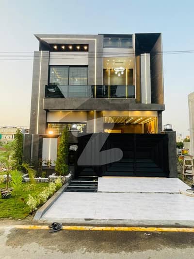 5 Marla Brand New Luxury House Available In Park View City In Prime Location 5 Marla Brand New Luxury House Available In Park View City In Prime Location