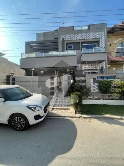 10 Marla house for sale Jubille town 10 kv solar system in satal 10 Marla house for sale Jubille town 10 kv solar system in satal