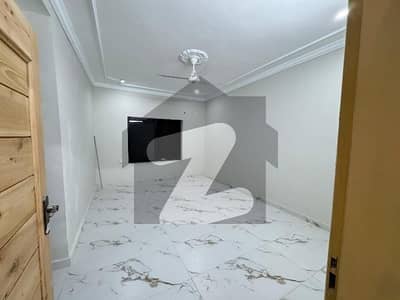 گلبرگ ریزیڈنشیا گلبرگ,اسلام آباد میں 3 کمروں کا 1 کنال زیریں پورشن 1.3 لاکھ میں کرایہ پر دستیاب ہے۔