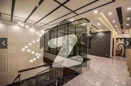 10 Marla Like New House With Gas And LDA Approved Area House For Sale In Bahria Town Lahore.