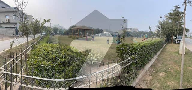 پارک ویو سٹی لاہور میں 5 مرلہ رہائشی پلاٹ 50.0 لاکھ میں برائے فروخت۔