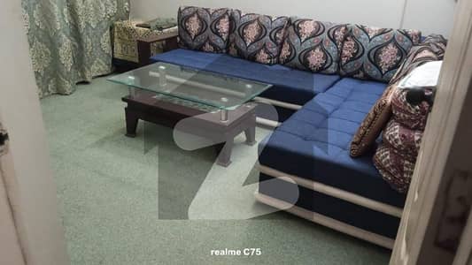 صدر ٹاؤن کراچی میں 2 کمروں کا 4 مرلہ فلیٹ 92.0 لاکھ میں برائے فروخت۔