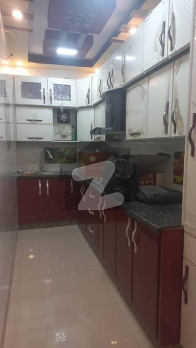 فیڈرل بی ایریا ۔ بلاک 13 فیڈرل بی ایریا,کراچی میں 3 کمروں کا 6 مرلہ فلیٹ 2.5 کروڑ میں برائے فروخت۔