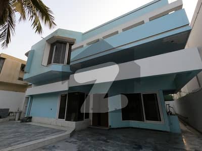 ڈی ایچ اے فیز 4 ڈی ایچ اے ڈیفینس,کراچی میں 4 کمروں کا 12 مرلہ مکان 8.7 کروڑ میں برائے فروخت۔ ڈی ایچ اے فیز 4 ڈی ایچ اے ڈیفینس,کراچی میں 4 کمروں کا 12 مرلہ مکان 8.7 کروڑ میں برائے فروخت۔