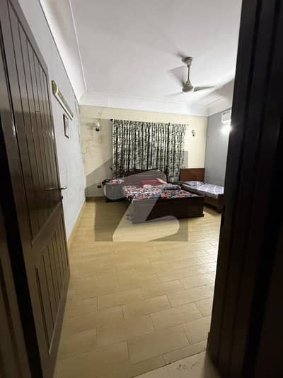 Johar Town Phase 1 Mi 20 Marla House For Rent Pir Office Ki Liy 6 Bedroom Daring Room Double Kitchen Double Unit