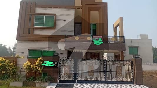 بحریہ ٹاؤن سیکٹر B بحریہ ٹاؤن,لاہور میں 5 کمروں کا 10 مرلہ مکان 3.0 کروڑ میں برائے فروخت۔ بحریہ ٹاؤن سیکٹر B بحریہ ٹاؤن,لاہور میں 5 کمروں کا 10 مرلہ مکان 3.0 کروڑ میں برائے فروخت۔