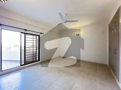 عسکری 5 ۔ سیکٹر جے عسکری 5,ملیر کنٹونمنٹ,کینٹ,کراچی میں 3 کمروں کا 11 مرلہ فلیٹ 3.8 کروڑ میں برائے فروخت۔ عسکری 5 ۔ سیکٹر جے عسکری 5,ملیر کنٹونمنٹ,کینٹ,کراچی میں 3 کمروں کا 11 مرلہ فلیٹ 3.8 کروڑ میں برائے فروخت۔