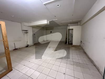 شاہراہِ فیصل کراچی میں 2 کمروں کا 7 مرلہ دفتر 1.5 لاکھ میں کرایہ پر دستیاب ہے۔