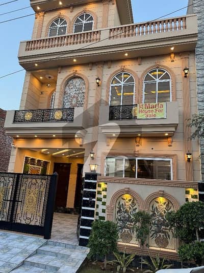 سینٹرل پارک ہاؤسنگ سکیم لاہور میں 4 کمروں کا 5 مرلہ مکان 2.1 کروڑ میں برائے فروخت۔ سینٹرل پارک ہاؤسنگ سکیم لاہور میں 4 کمروں کا 5 مرلہ مکان 2.1 کروڑ میں برائے فروخت۔