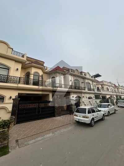 Double Storey 5 Marla House Available In Buch Executive Villas For sale