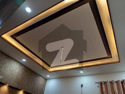 گارڈن ٹاؤن گوجرانوالہ میں 3 کمروں کا 10 مرلہ مکان 1.35 لاکھ میں کرایہ پر دستیاب ہے۔