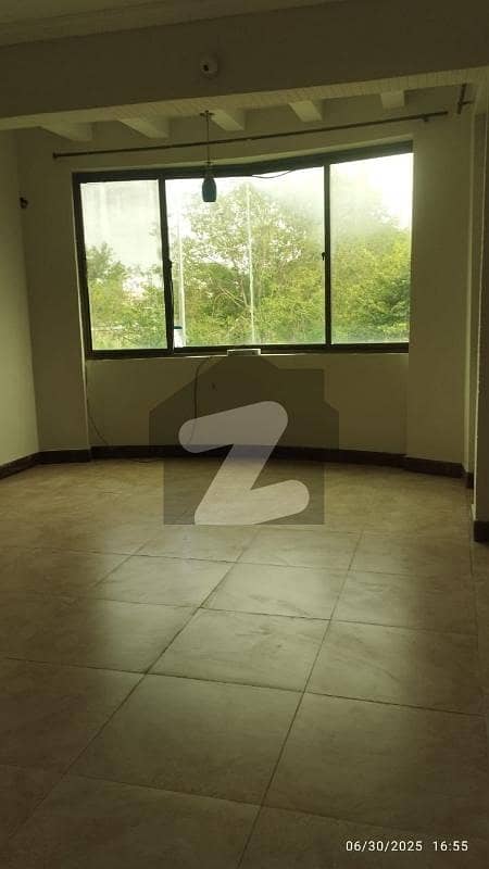 G11/3 FGEHA Fully Renovated Flat For Sale G11/3 FGEHA Fully Renovated Flat For Sale