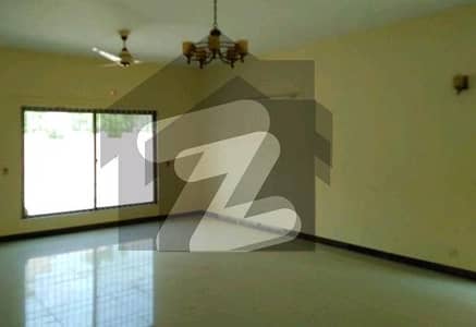 Prime Location 500 Square Yards House In Askari 5 - Sector G For sale