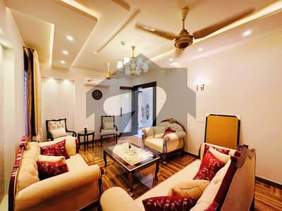 1 KANAL LOWER PORTION AVAILABLE FOR RENT IN DHA PHASE 6