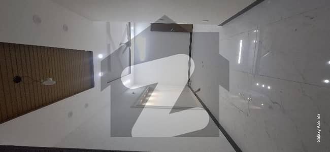 پی ایچ اے ایف آفیسرز ریزڈینسیا کوری روڈ,اسلام آباد میں 2 کمروں کا 4 مرلہ فلیٹ 1.25 کروڑ میں برائے فروخت۔