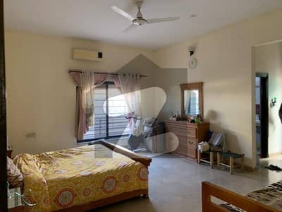 جی ۔ 14/4 جی ۔ 14,اسلام آباد میں 4 کمروں کا 1 کنال زیریں پورشن 1.4 لاکھ میں کرایہ پر دستیاب ہے۔