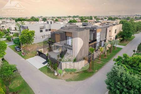 100% ORIGINAL ADD 22 MARLA CORNER FULL BASEMENT TOP OF THE LINE ULTRA MODERN BUNGALOW WITH DOUBLE HEIGHTED TV LOUNGE PLUS HOME CENIMA FOR SALE IN DHA PHASE 4 NEAR TO PARK.