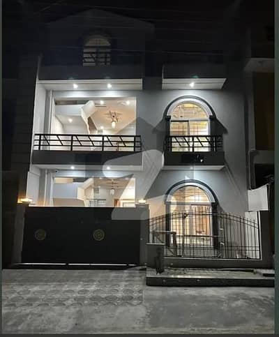 نیول اینکریج اسلام آباد میں 4 کمروں کا 5 مرلہ مکان 2.6 کروڑ میں برائے فروخت۔ نیول اینکریج اسلام آباد میں 4 کمروں کا 5 مرلہ مکان 2.6 کروڑ میں برائے فروخت۔