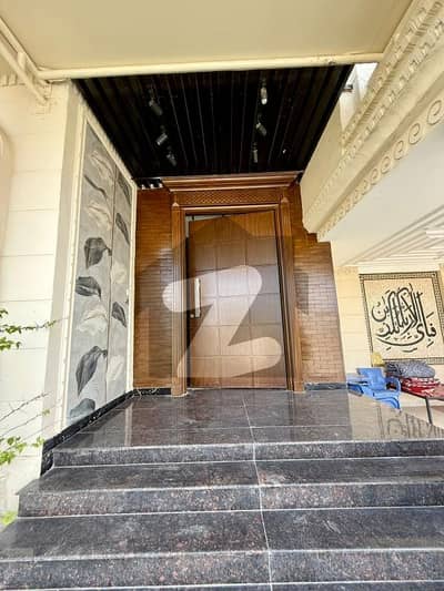 ڈی ایچ اے ڈیفینس پشاور میں 5 کمروں کا 1 کنال مکان 7.1 کروڑ میں برائے فروخت۔ ڈی ایچ اے ڈیفینس پشاور میں 5 کمروں کا 1 کنال مکان 7.1 کروڑ میں برائے فروخت۔