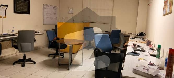 گلبرگ 3 گلبرگ,لاہور میں 1 کمرے کا 3 مرلہ دفتر 65.0 ہزار میں کرایہ پر دستیاب ہے۔ گلبرگ 3 گلبرگ,لاہور میں 1 کمرے کا 3 مرلہ دفتر 65.0 ہزار میں کرایہ پر دستیاب ہے۔